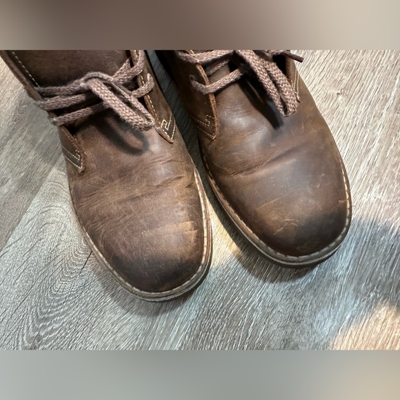 CLARKS MEN'S BUSHACRE 2
BEESWAX LEATHER men size 9 - Picture 8 of 12